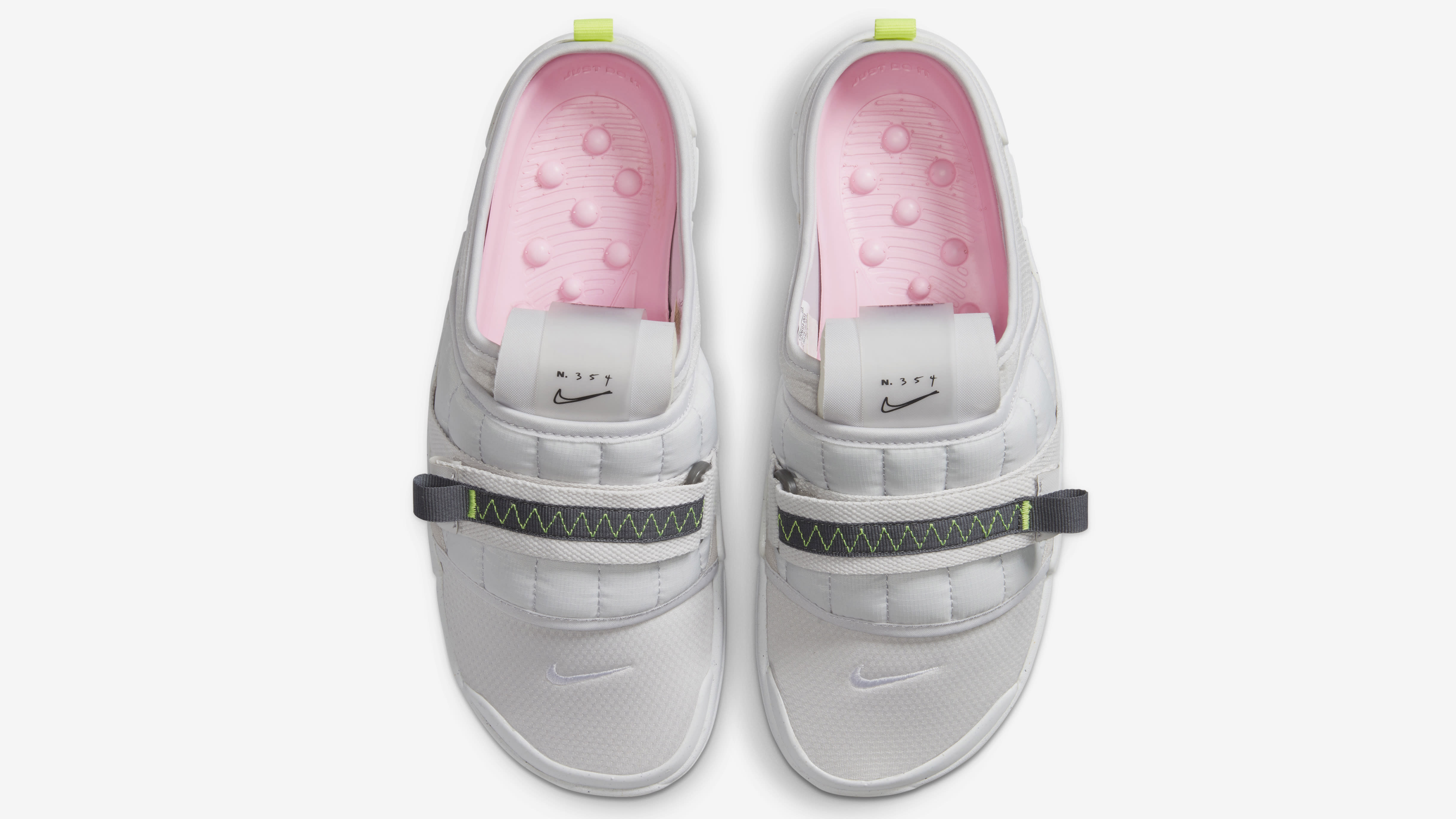 women's nike slide on sneakers