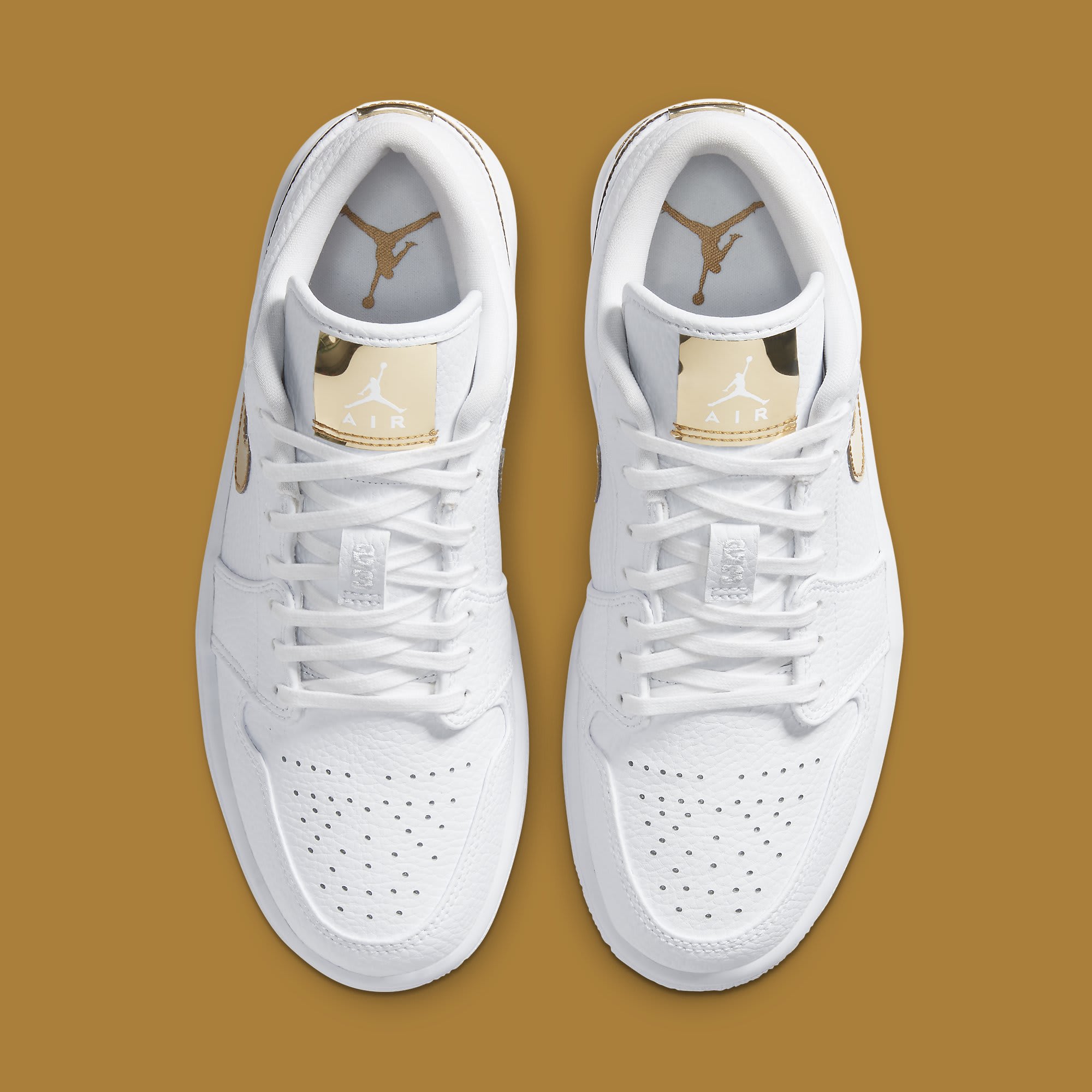 air jordan 1 low white metallic gold