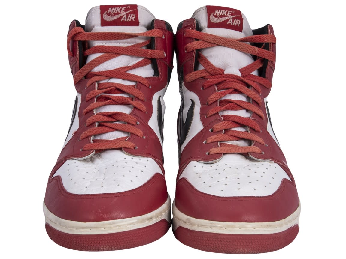 Sotheby's and Goldin Auctions Air Jordan 1 'Chicago' Dunk Sole Front