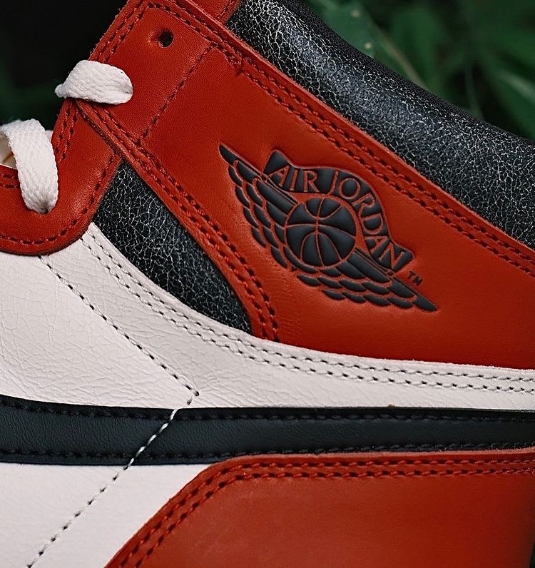 Air Jordan 1 Chicago 2022 OG Reimagined Release Date DZ5485-612 | Sole ...