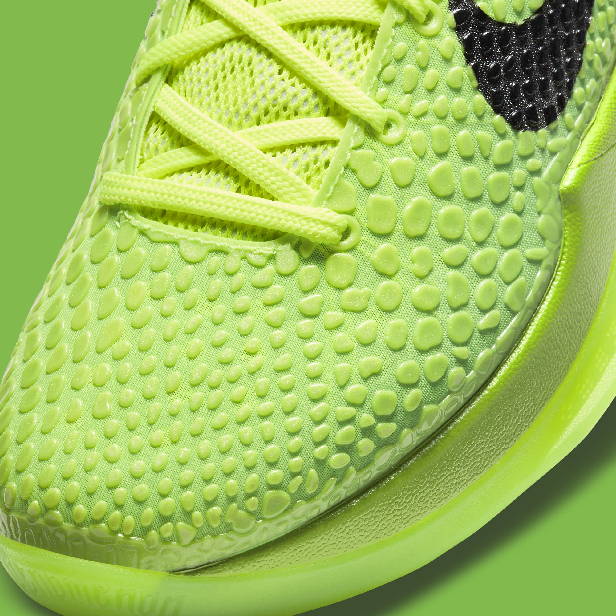 kobe vi grinch