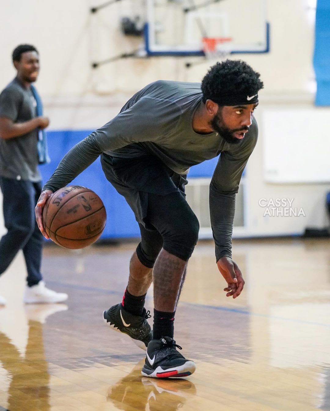kyrie 6 on court