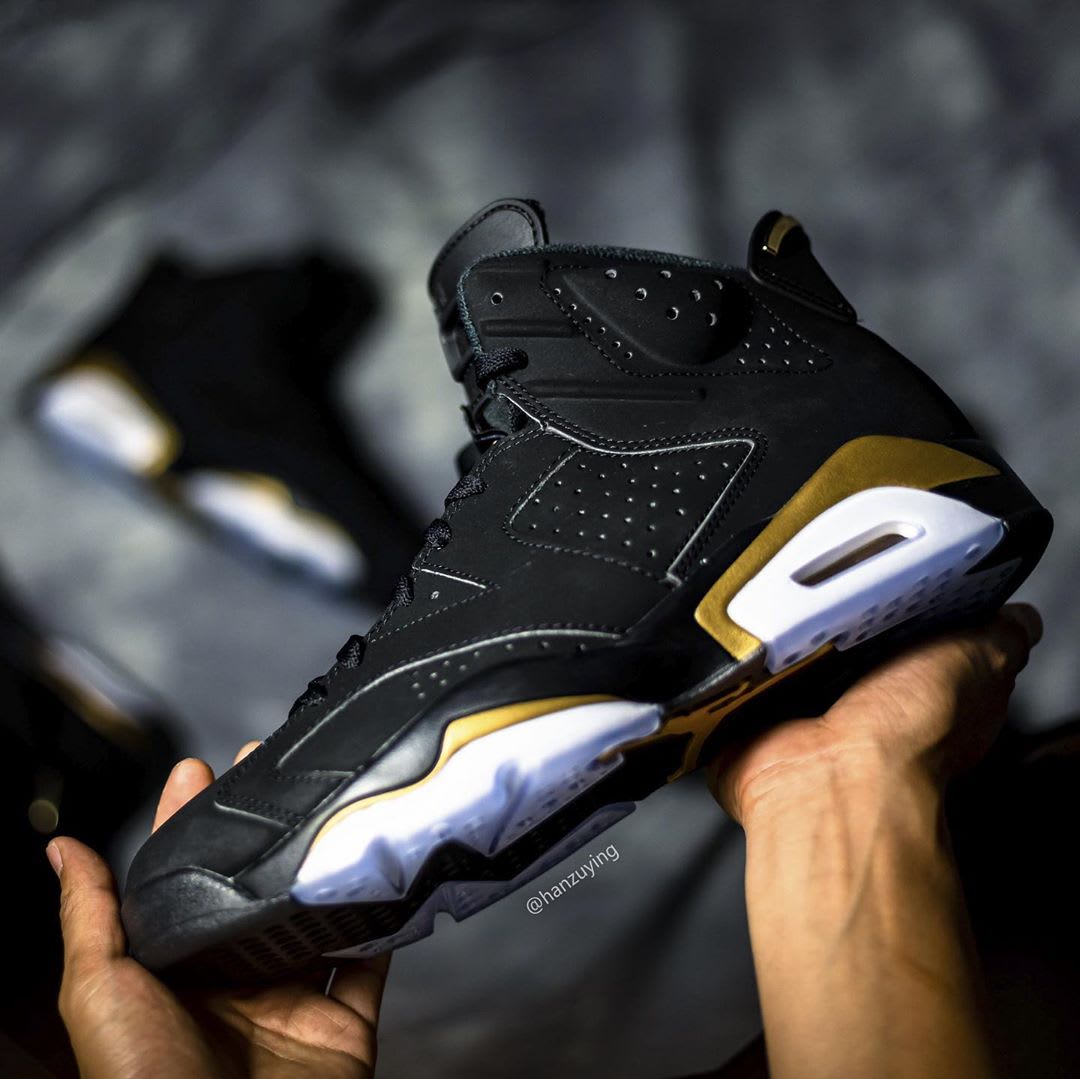 jordan black and gold 6