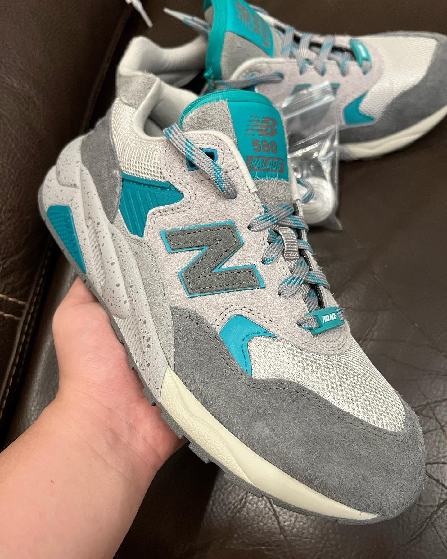 くすみ水色 ニューバランス PALACE x New Balance P580 - 通販 - www