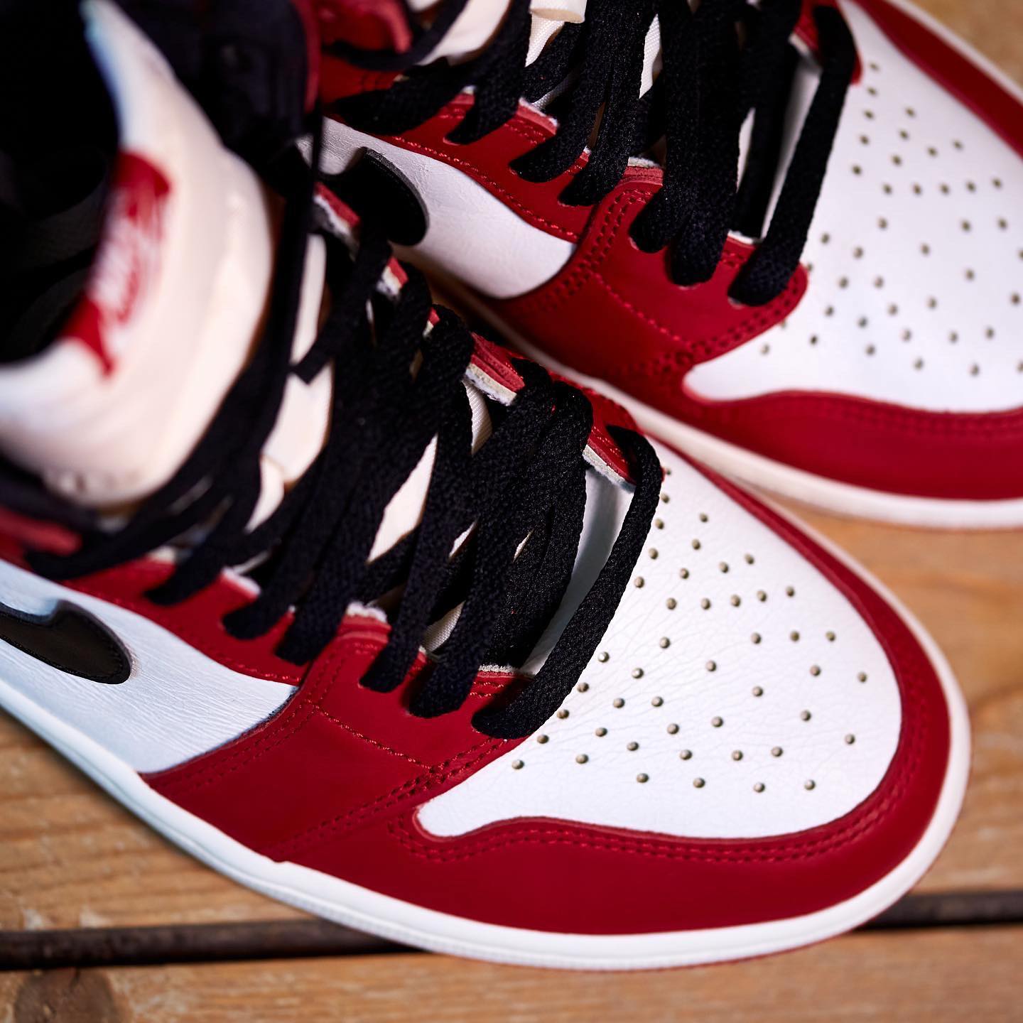 Air Jordan 1 Chicago 2022 OG Reimagined Release Date DZ5485-612 | Sole ...