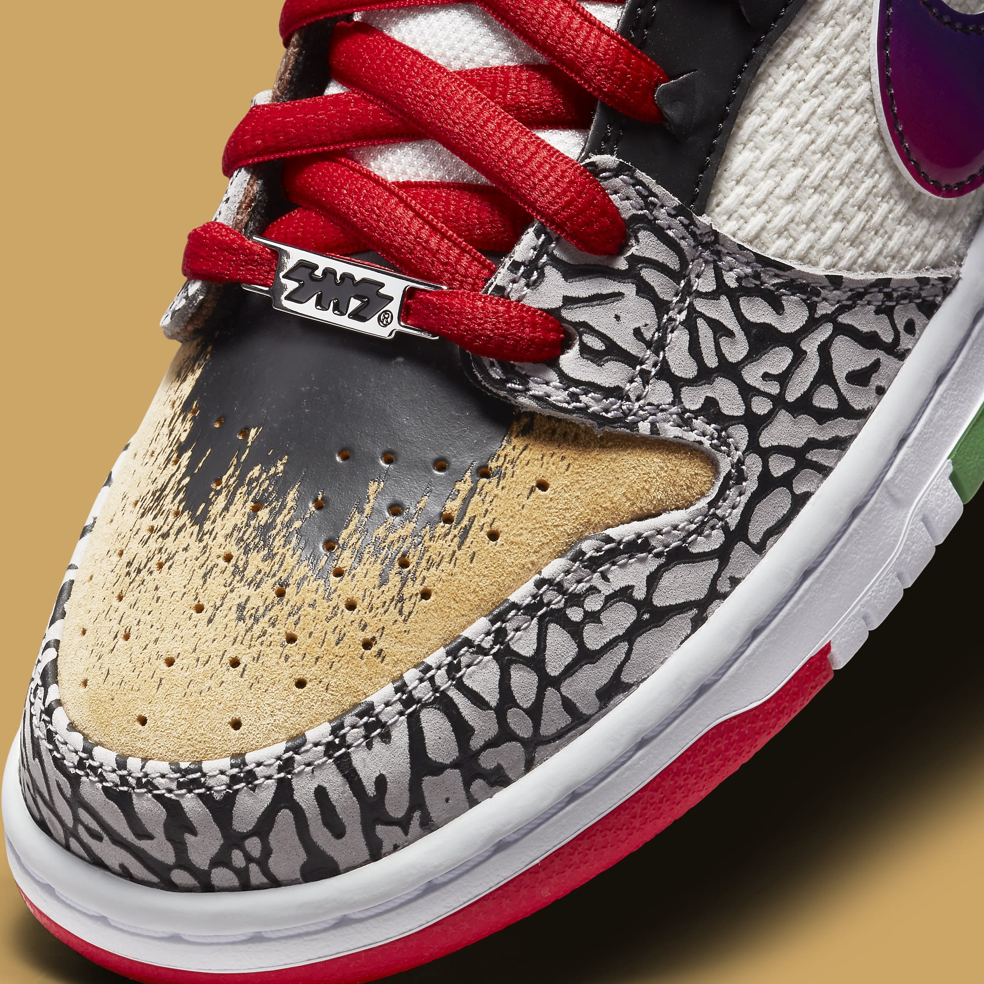 Nike SB Dunk Low 'What The Paul' Release Date CZ2239-600 | Sole