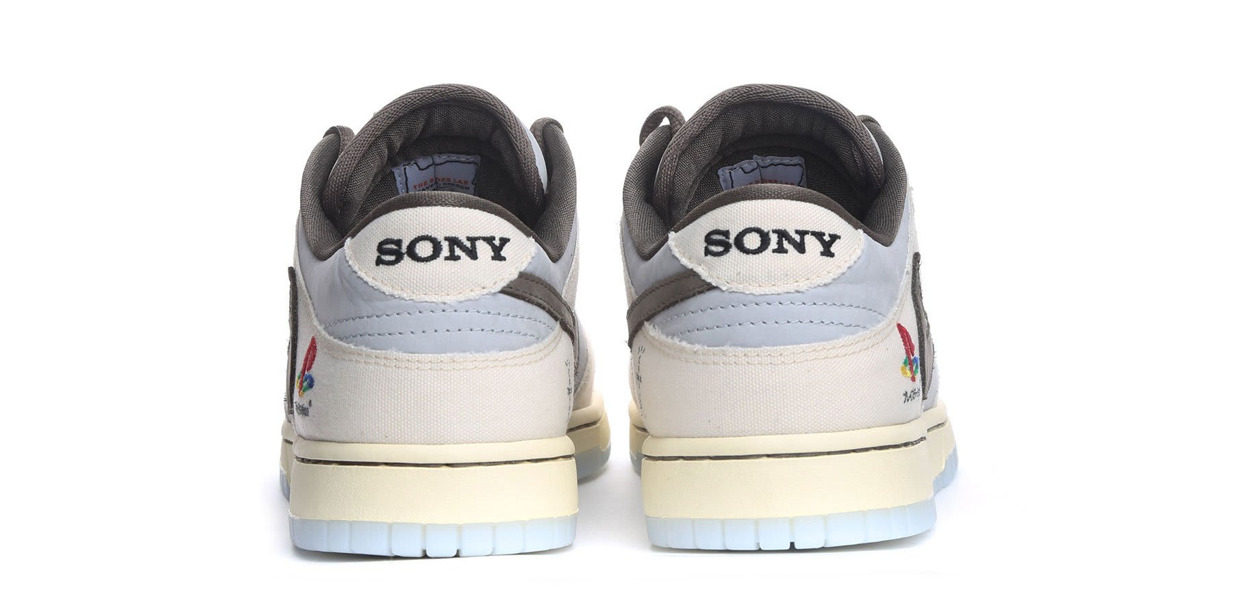 nike dunk low playstation travis scott