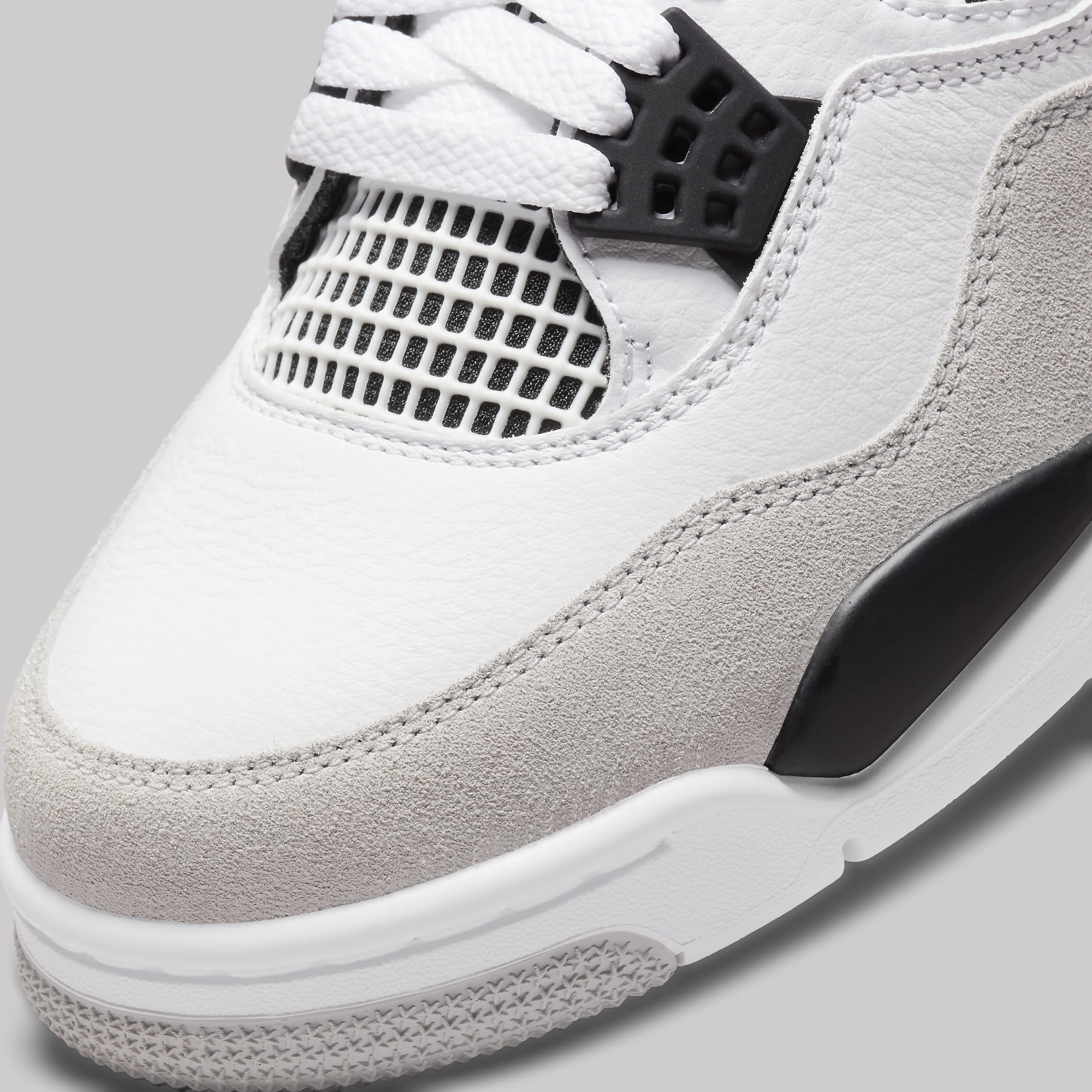 womens air jordan 4 military black