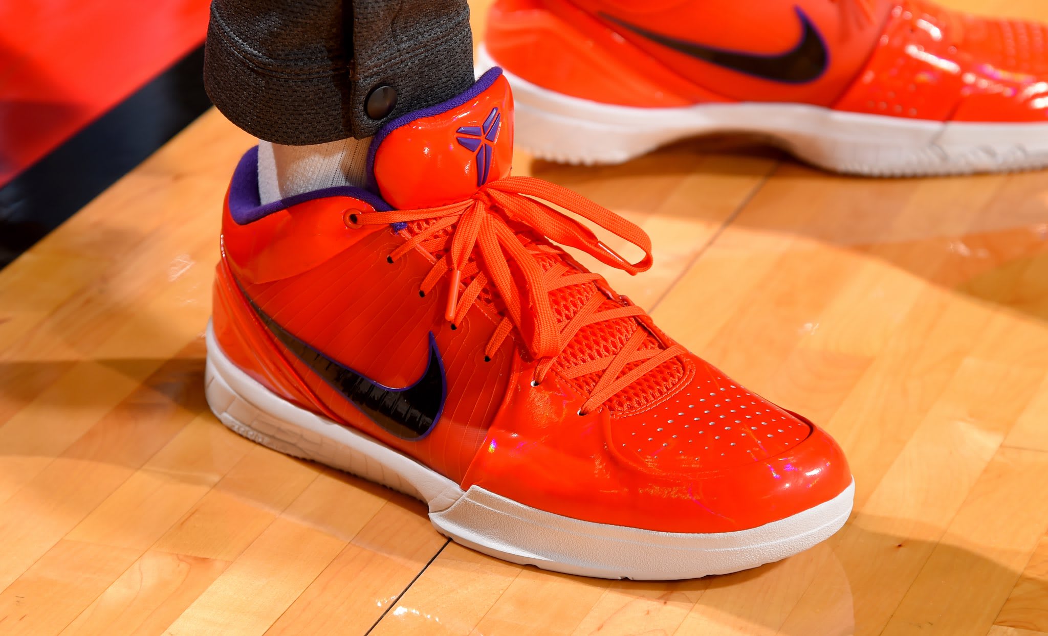 kobe 4 protro devin booker