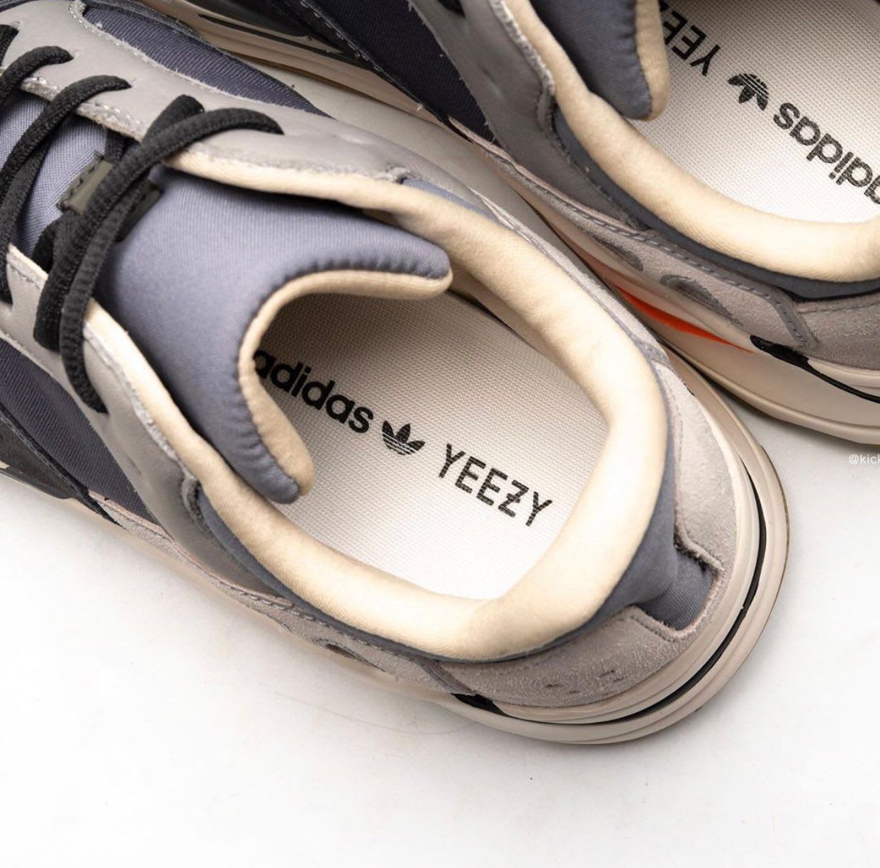 Adidas Yeezy Boost 700 'Magnet' (Insole)