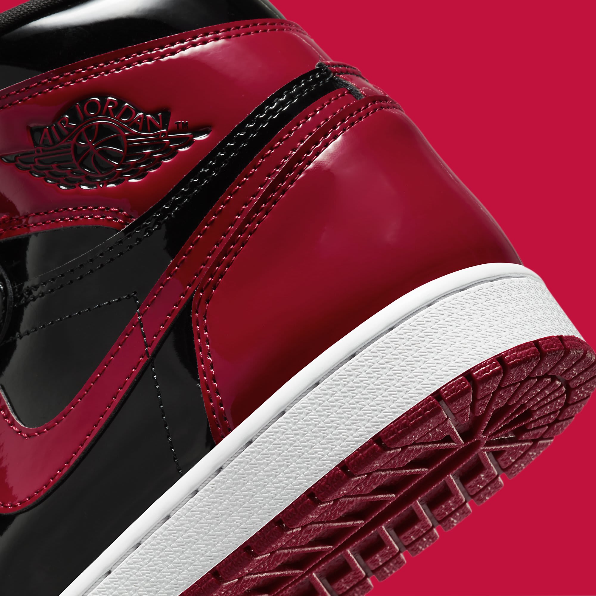 Air Jordan 1 Patent Bred Holiday 2021 Release Date 55088-063 | Sole ...