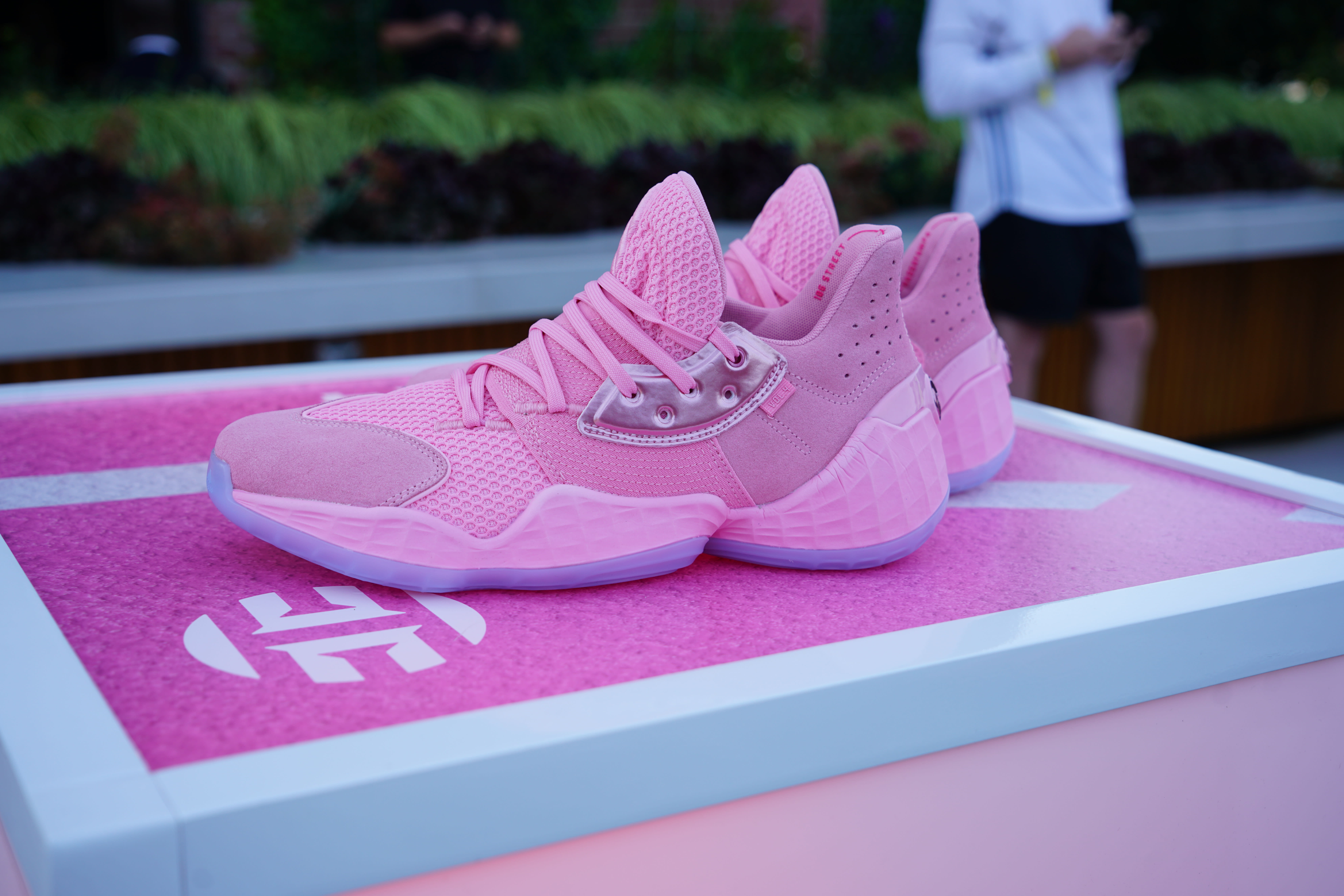 adidas vol 4 pink