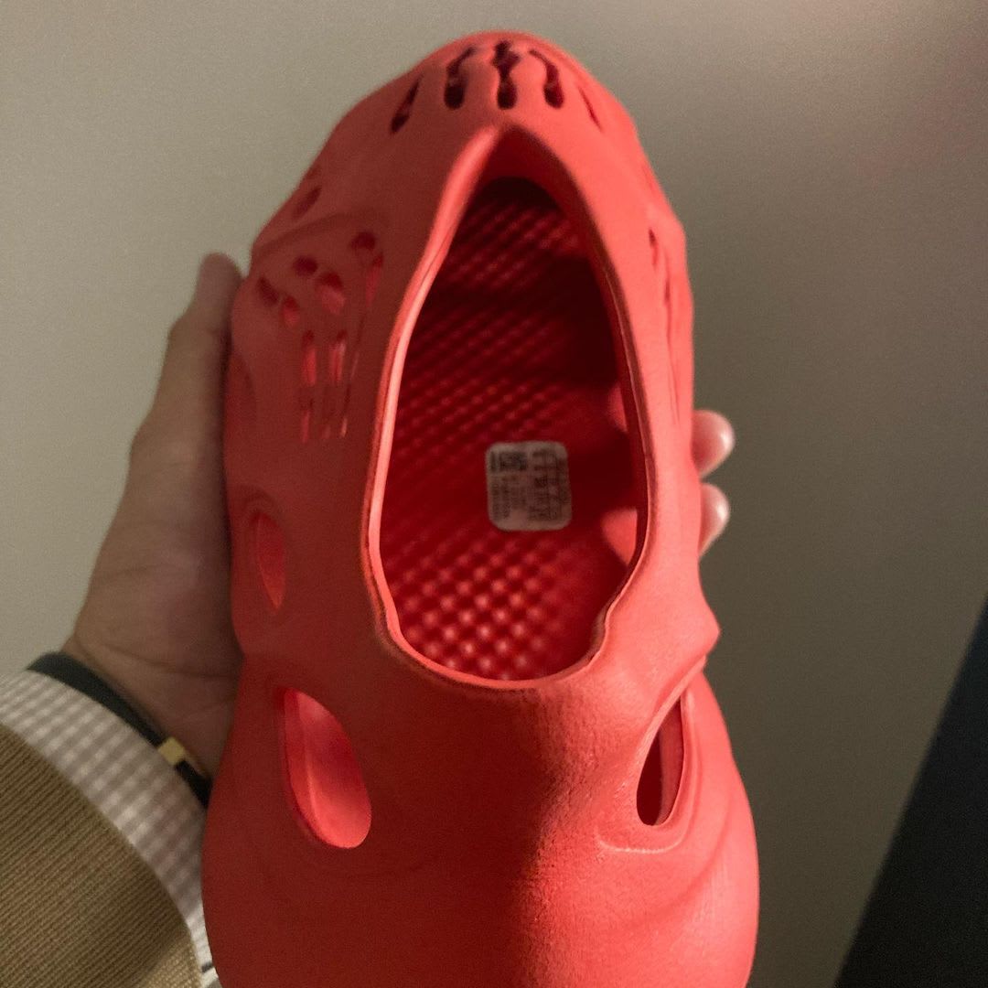 Adidas Yeezy Foam Runner 'Vermillion' Heel